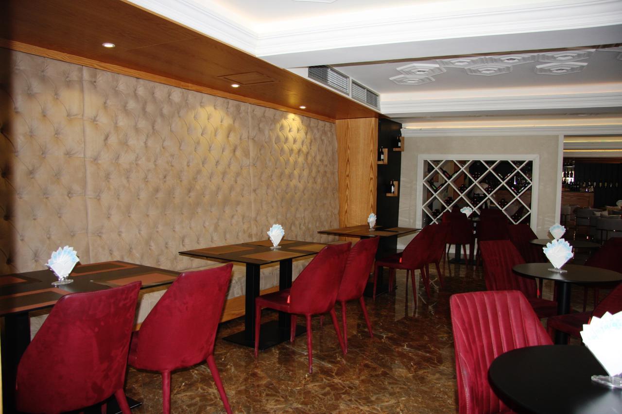 Hotel Brais Durrës Buitenkant foto