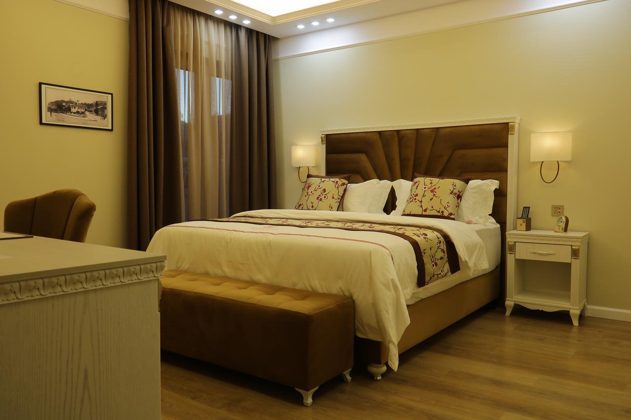 Hotel Brais Durrës Buitenkant foto